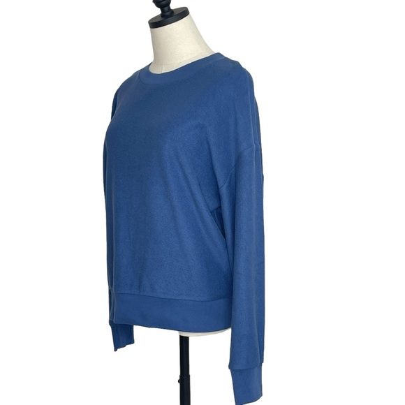 Gap Pullover Long Sleeve Top NWT Blue Size Medium D1220 - Picture 3 of 8
